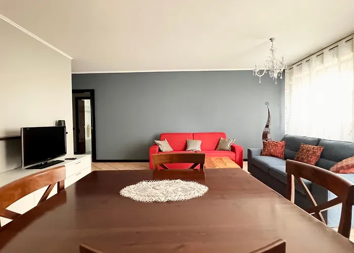 Centro Elegante 公寓